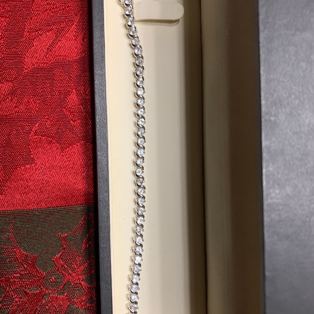 Sterling Silver White Topaz Tennis Bracelet